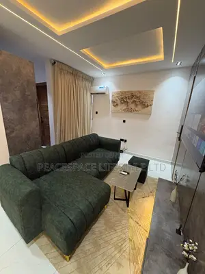 Elegant 1 Bedroom Apartment With Balcony Yaba