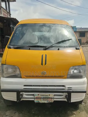 Suzuki Every 2010 Yellow