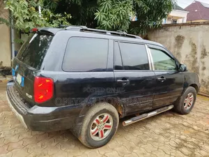 Honda Pilot 2005 Black