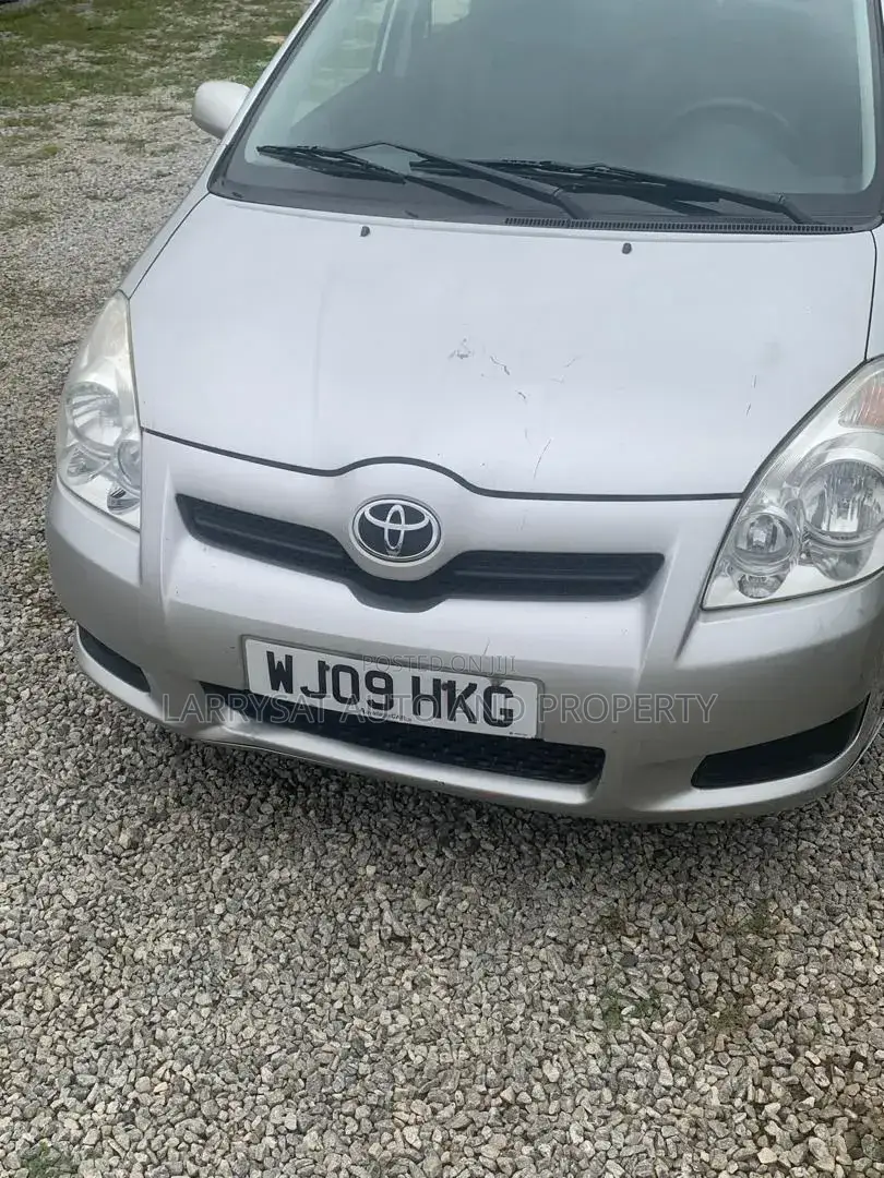 Toyota Corolla Verso 2008 Silver