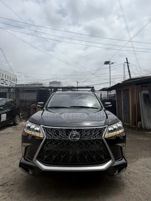 Lexus LX 2018 Black