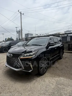 Lexus LX 2018 Black