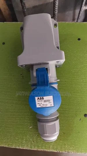 CEEform Plug/Socket