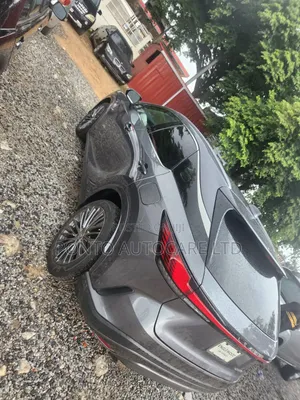 Toyota Corolla 2024 Gray
