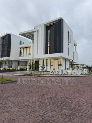 5bdrm Duplex in Osapa London for sale
