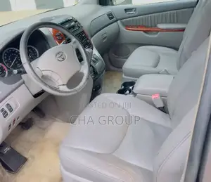 Toyota Sienna XLE Limited 2005 Gray