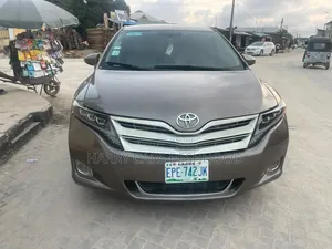 Toyota Venza 2010 Gray