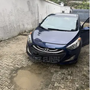 Hyundai Elantra GT 2013 Blue
