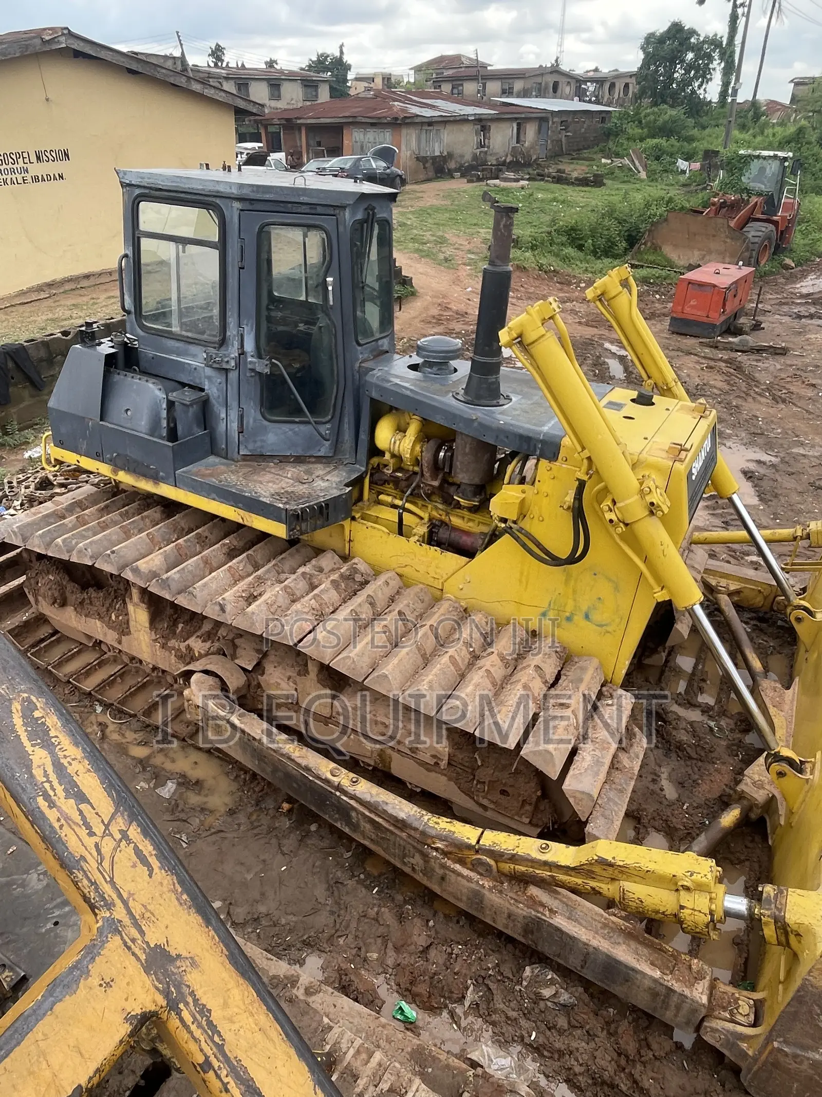 Heavy Duty Equipment for Rent