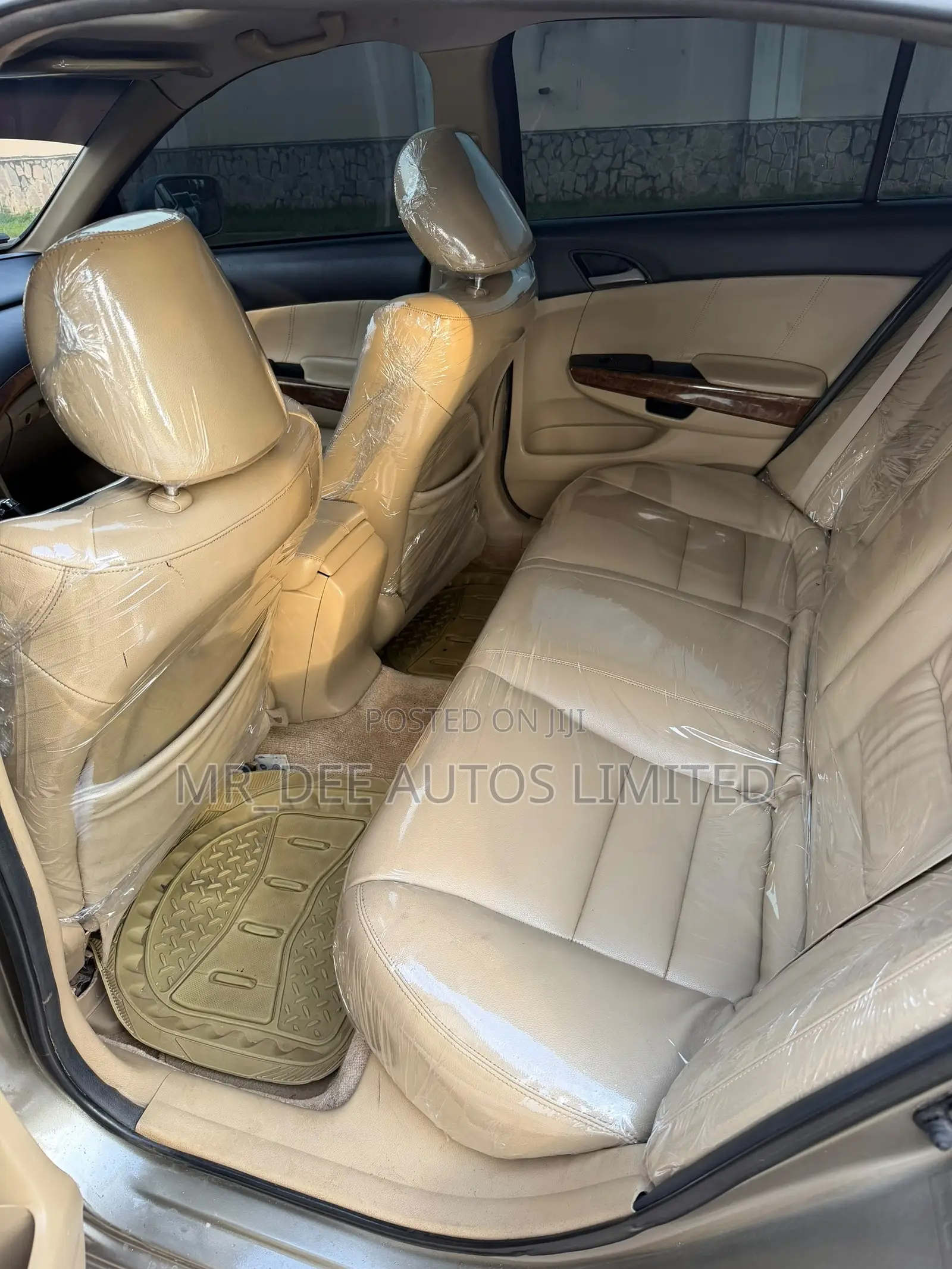 Honda Accord 2011 Gold