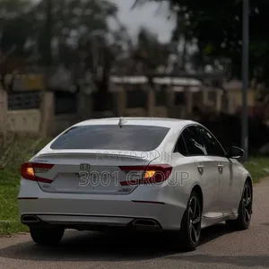 Honda Accord 2019 White