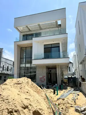 5bdrm Duplex in Megamound Estate, Ikota for sale