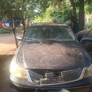 Toyota Avalon XLS w/Bucket Seats 2002 Black