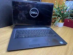 Laptop Dell Latitude 7400 8GB Intel Core i5 SSD 256GB