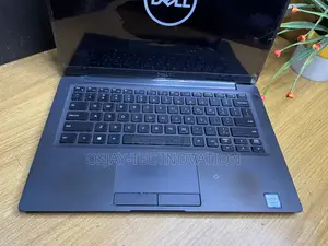 Laptop Dell Latitude 7400 8GB Intel Core i5 SSD 256GB