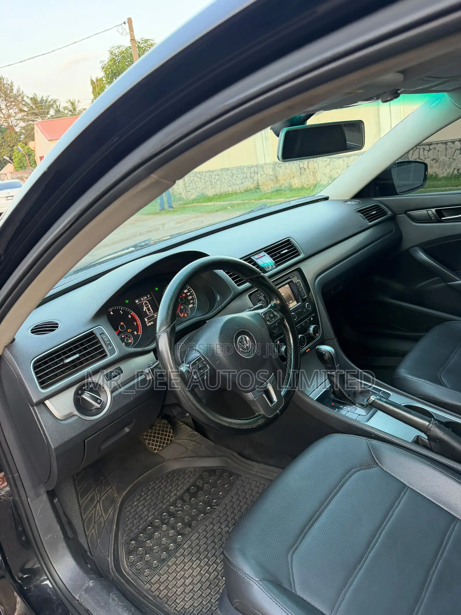 Volkswagen Passat 2014 Black