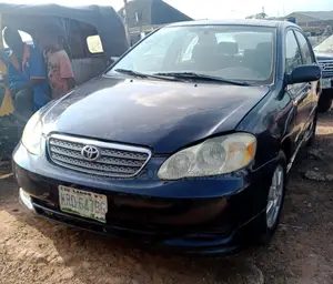 Toyota Corolla LE 2005 Blue