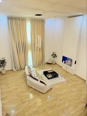 Luxury 4-Bedroom Penthouse With Pool & City View | Parkview Ikoy