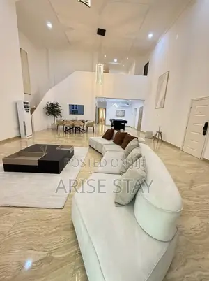 Luxury 4-Bedroom Penthouse With Pool & City View | Parkview Ikoy