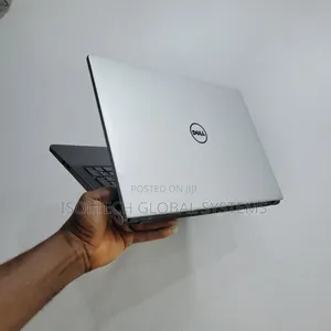 Laptop Dell Inspiron 15 5555 8GB AMD A10 HDD 500GB