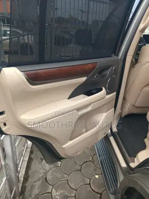 Lexus LX 570 AWD 2018 Gold