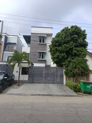 5bdrm Duplex in Park View, Parkview Estate for sale
