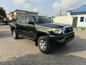 Toyota Tacoma Double Cab 4x4 4.0L V6 5-Speed Automatic 2013 Green