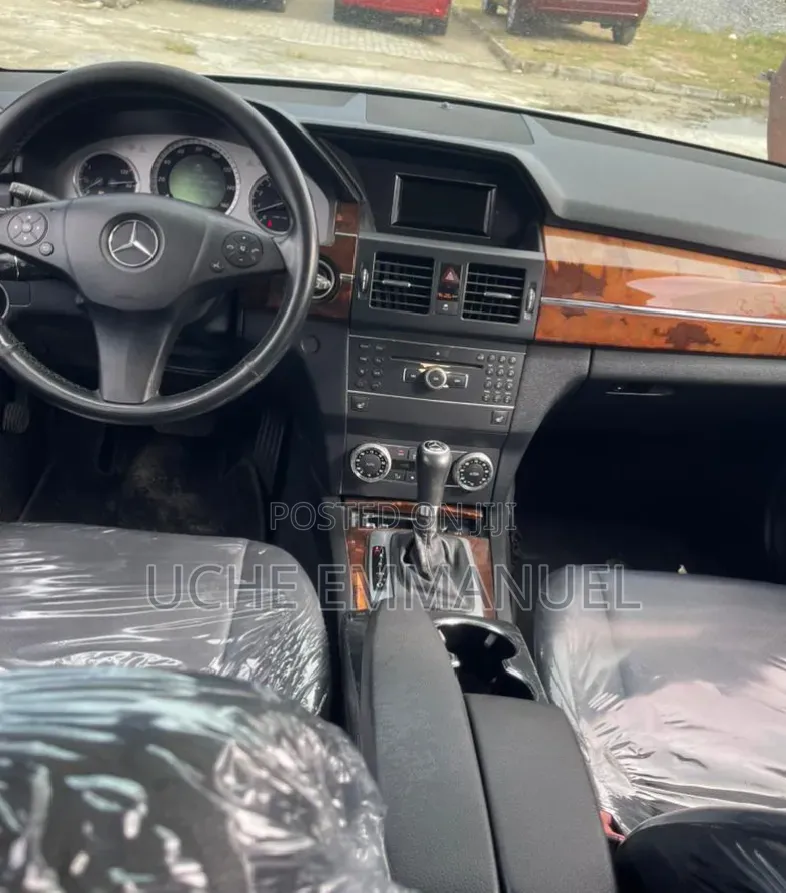 Mercedes-Benz GLK-Class 2012 Silver