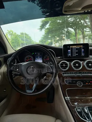 Mercedes-Benz C300 2016 White