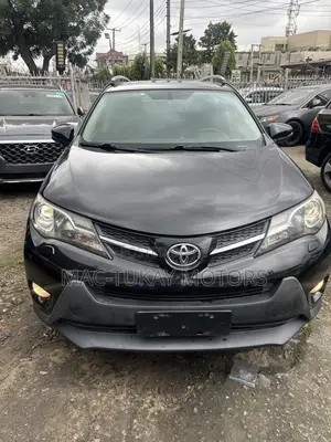 Toyota RAV4 XLE 4dr SUV AWD (2.5L 4cyl 6A) 2014 Black