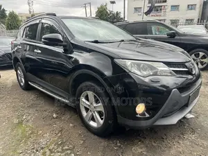 Toyota RAV4 XLE 4dr SUV AWD (2.5L 4cyl 6A) 2014 Black
