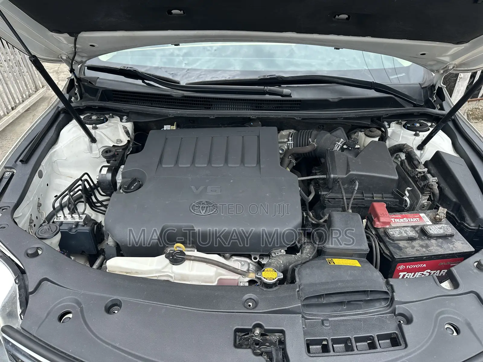 Toyota Avalon 2013 White