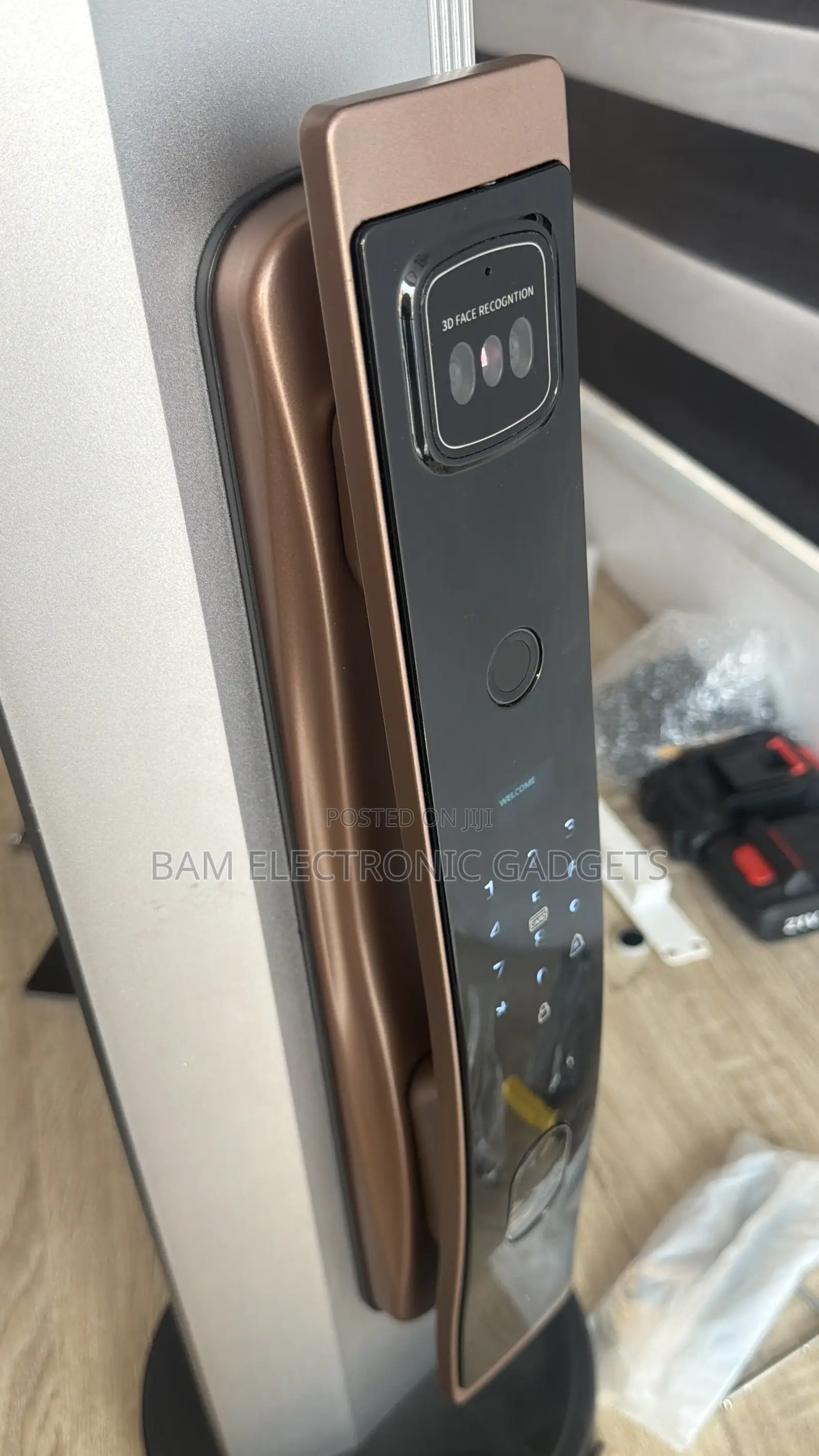Smart Door Lock 3D Face Recognition - Fingerprint