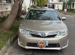 Toyota Camry 2014 Gold