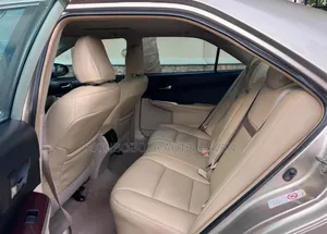 Toyota Camry 2014 Gold