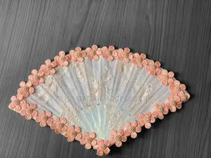 Lace Hanfan