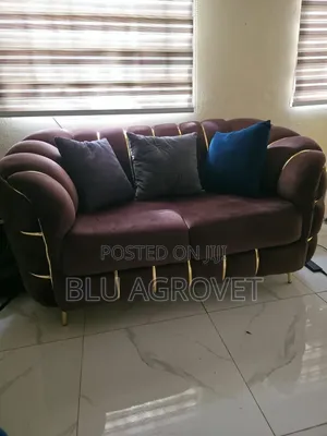 6 Seater Cushion Chairs Availble for Sale