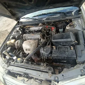 Toyota Camry Automatic 1999 Gray