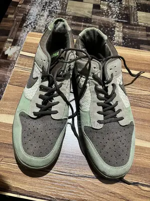Size 45 Sneakers