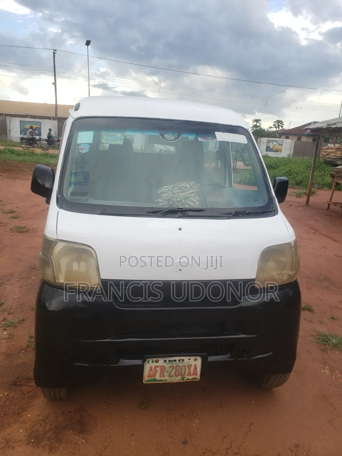 Daihatsu Hijet 2018 White