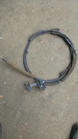 Honda Civic 08 Boot and Fuel Tank Cable