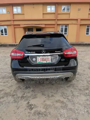 Mercedes-Benz GLA 250 2016 Black