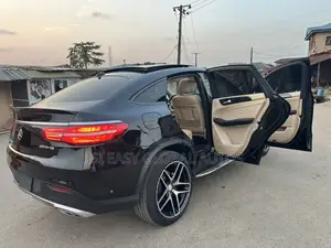 Mercedes-Benz GLE-Class 2016 Black