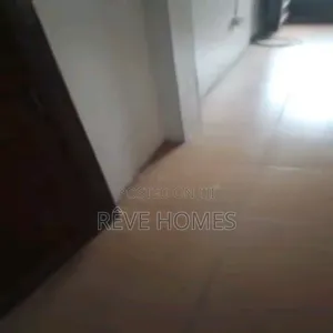 Mini Flat in Adekunle for rent