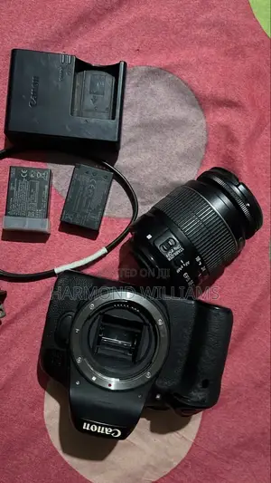 Canon 750D With 18-55mm Kit Lens