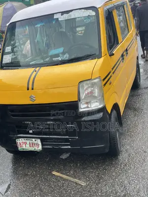 Suzuki Every 2010 Yellow