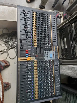 MSD 32-Channel Professional Digital Mixer