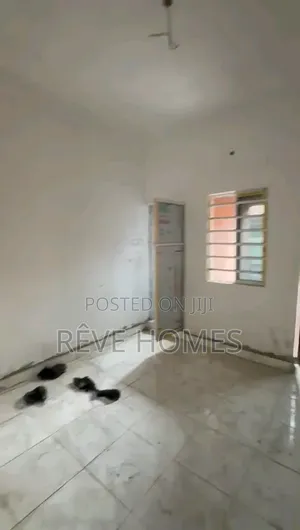 Studio Apartment in Shomolu / Shomolu for rent