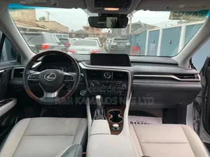 Lexus RX 2019 Silver