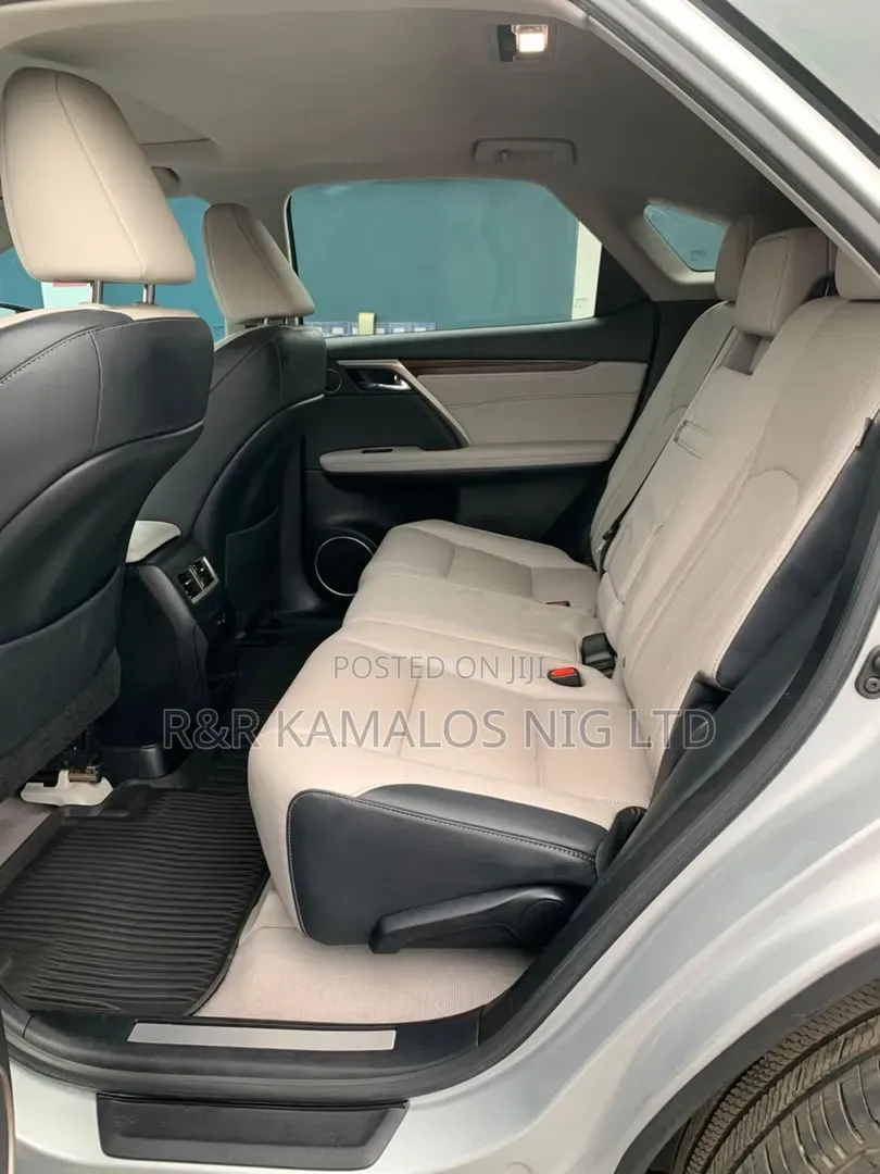 Lexus RX 2019 Silver